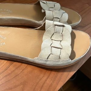 Kork Ease suede slide ons